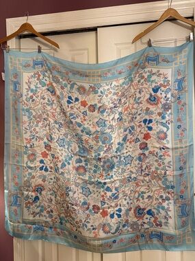J McLaughlin Light Blue Floral Silk-Feel Wrap Scarf - BRAND NEW!